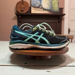 Asics GT-2000 Womens Size 11